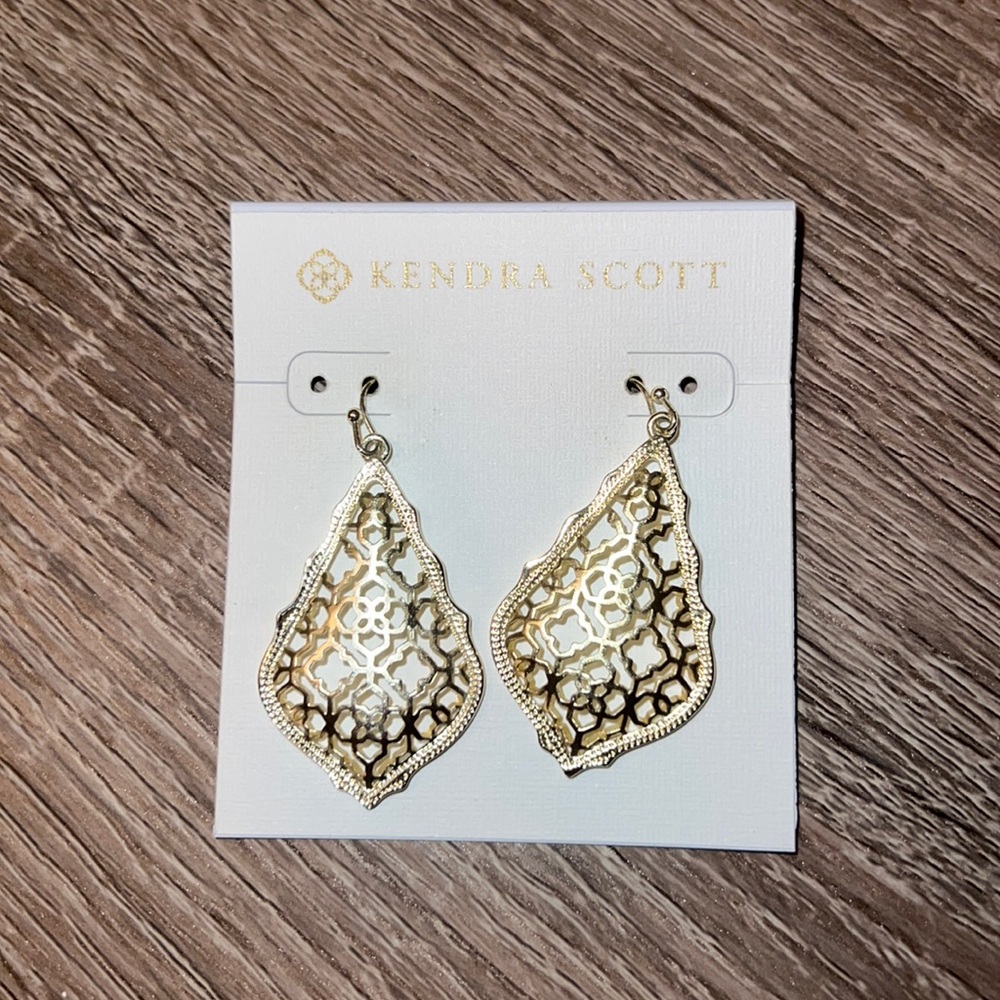 Kendra Scott Addie Drop Earrings